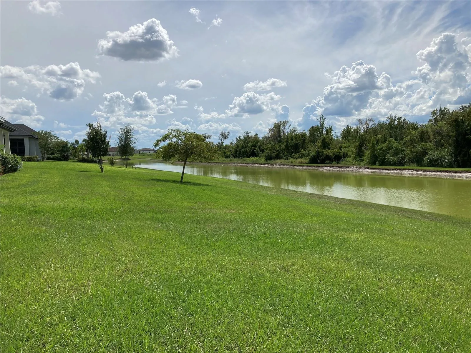 493 ADAMS VIEW LN