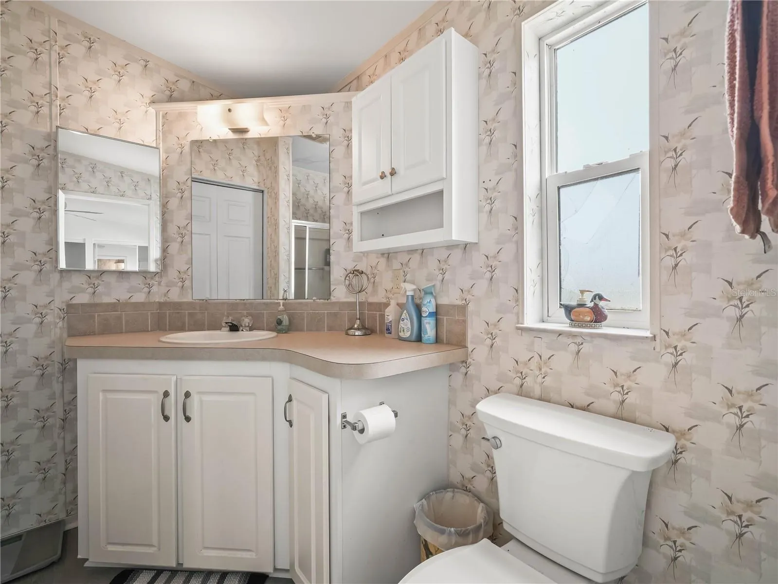 37 SILVER DOCTOR LN