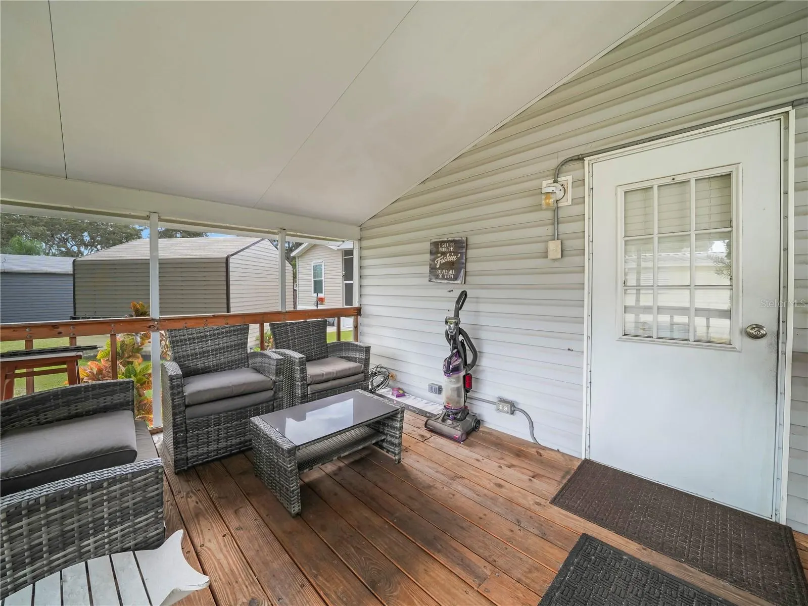 37 SILVER DOCTOR LN