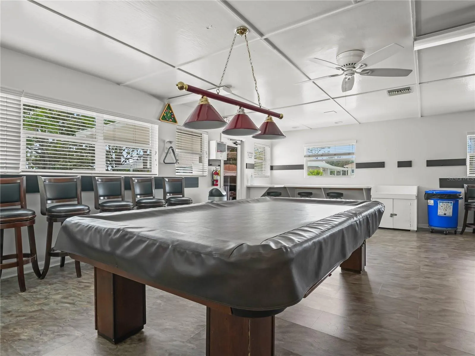 37 SILVER DOCTOR LN