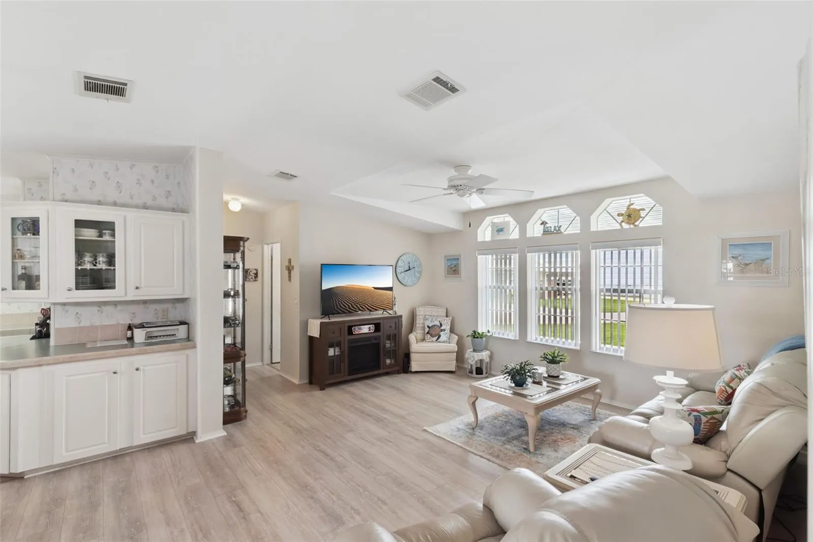 5035 NORTHSHORE DR