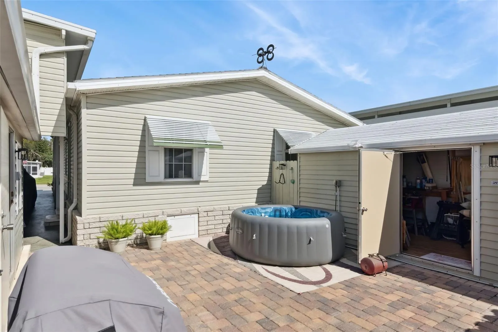 5035 NORTHSHORE DR