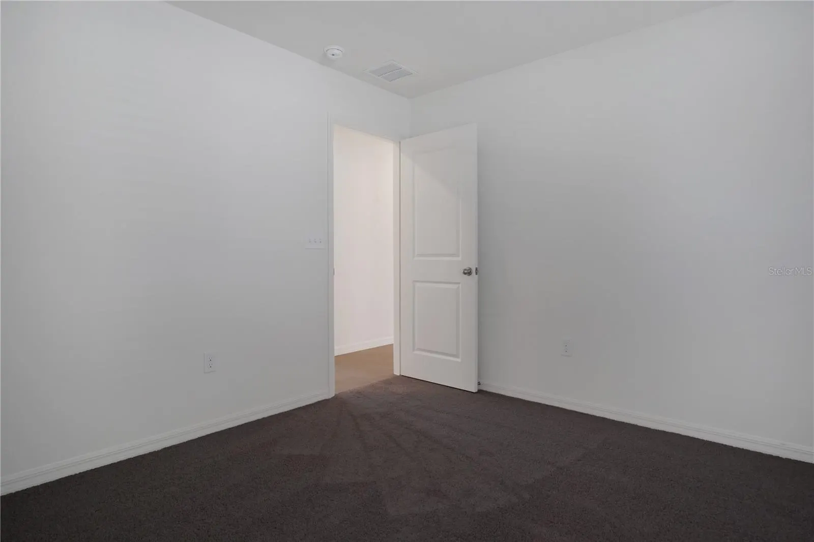 3139 CEDAR CROSSING BLVD