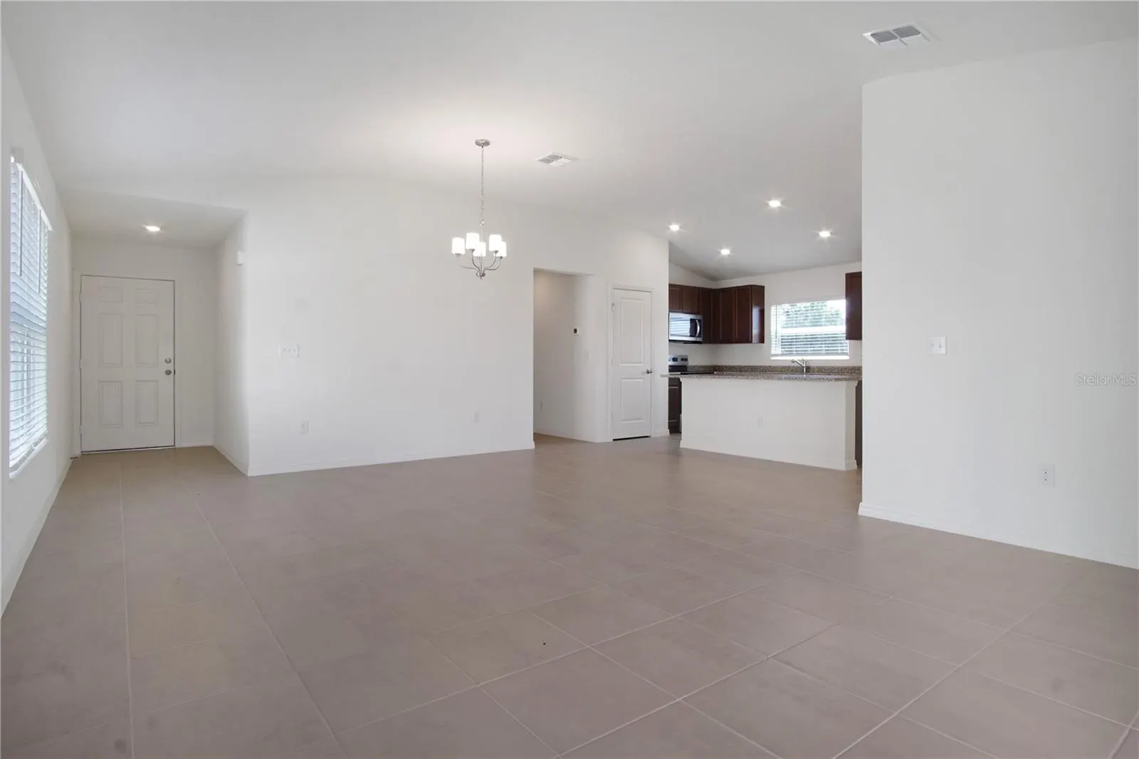 3139 CEDAR CROSSING BLVD