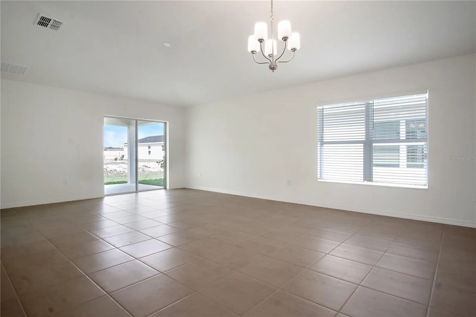 3139 CEDAR CROSSING BLVD