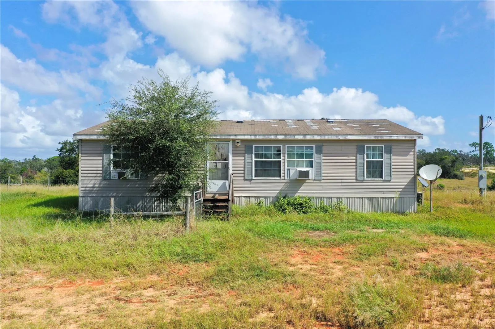 643 FAZZINI RD