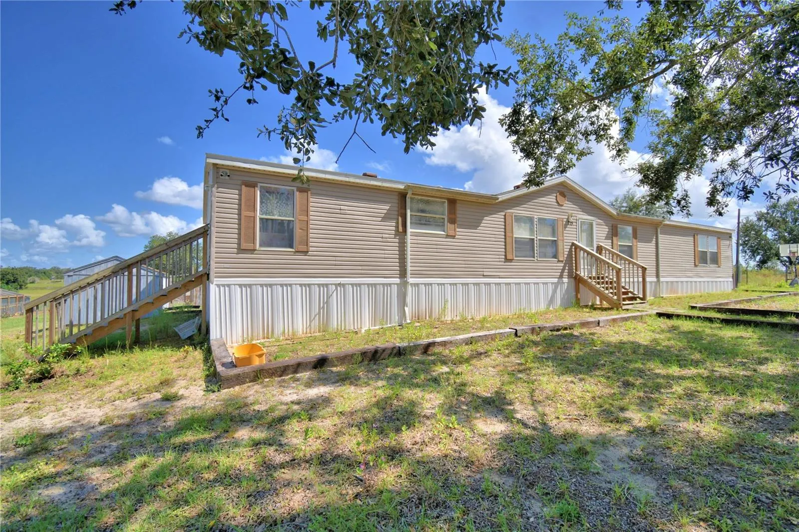 715 FAZZINI RD