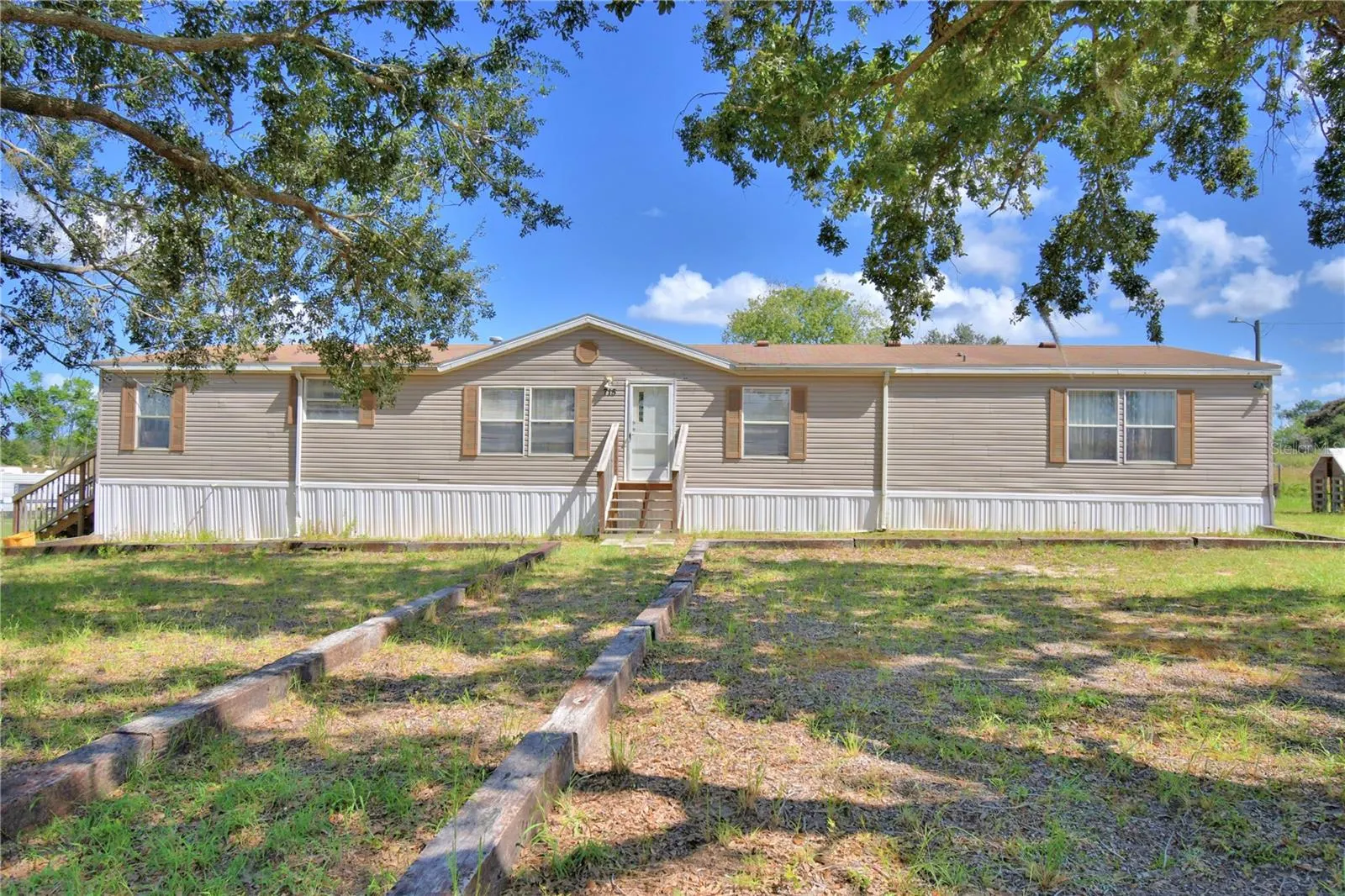 715 FAZZINI RD