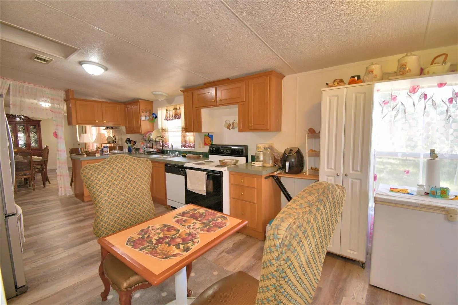 715 FAZZINI RD