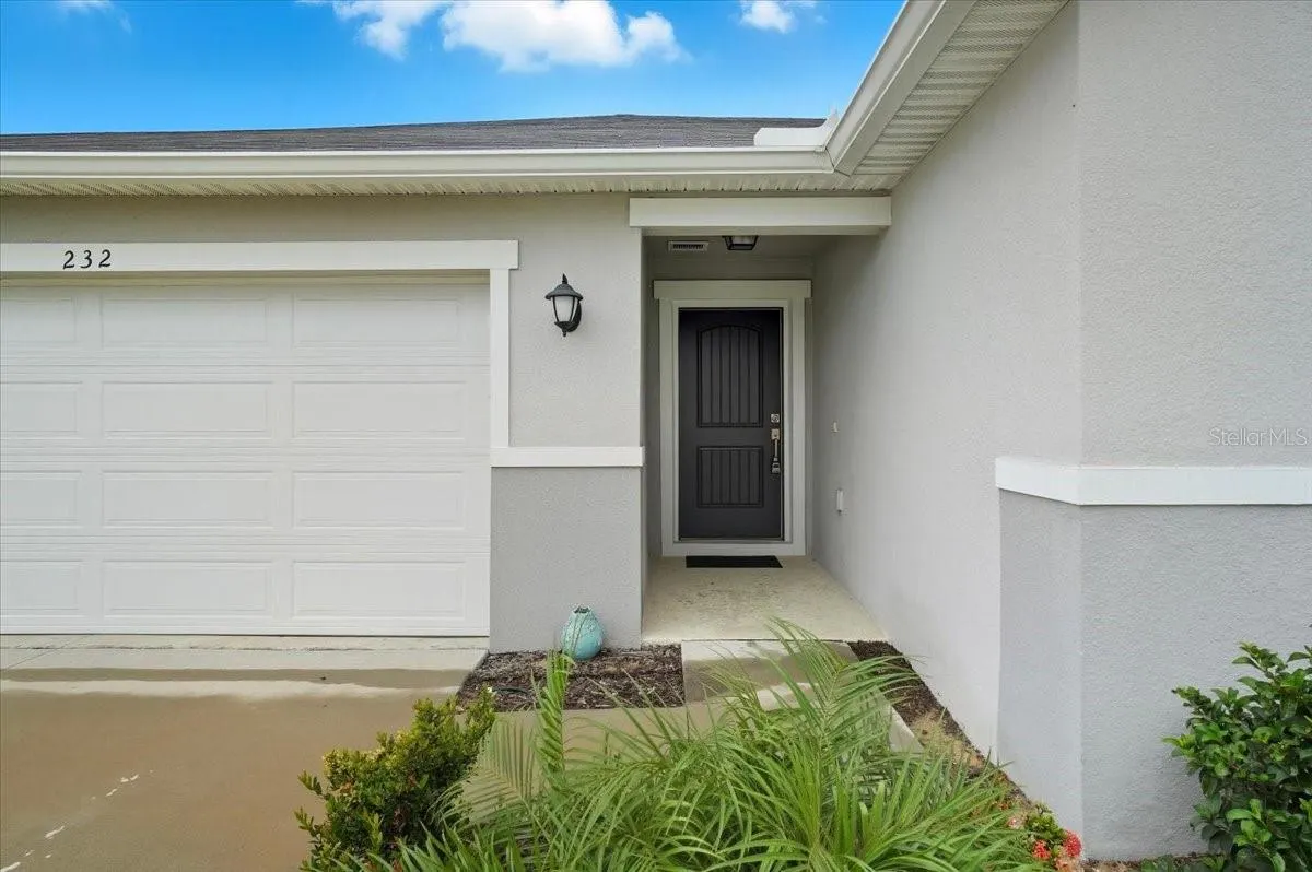 232 SUMMERLIN LOOP