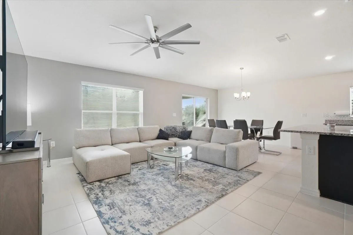 232 SUMMERLIN LOOP