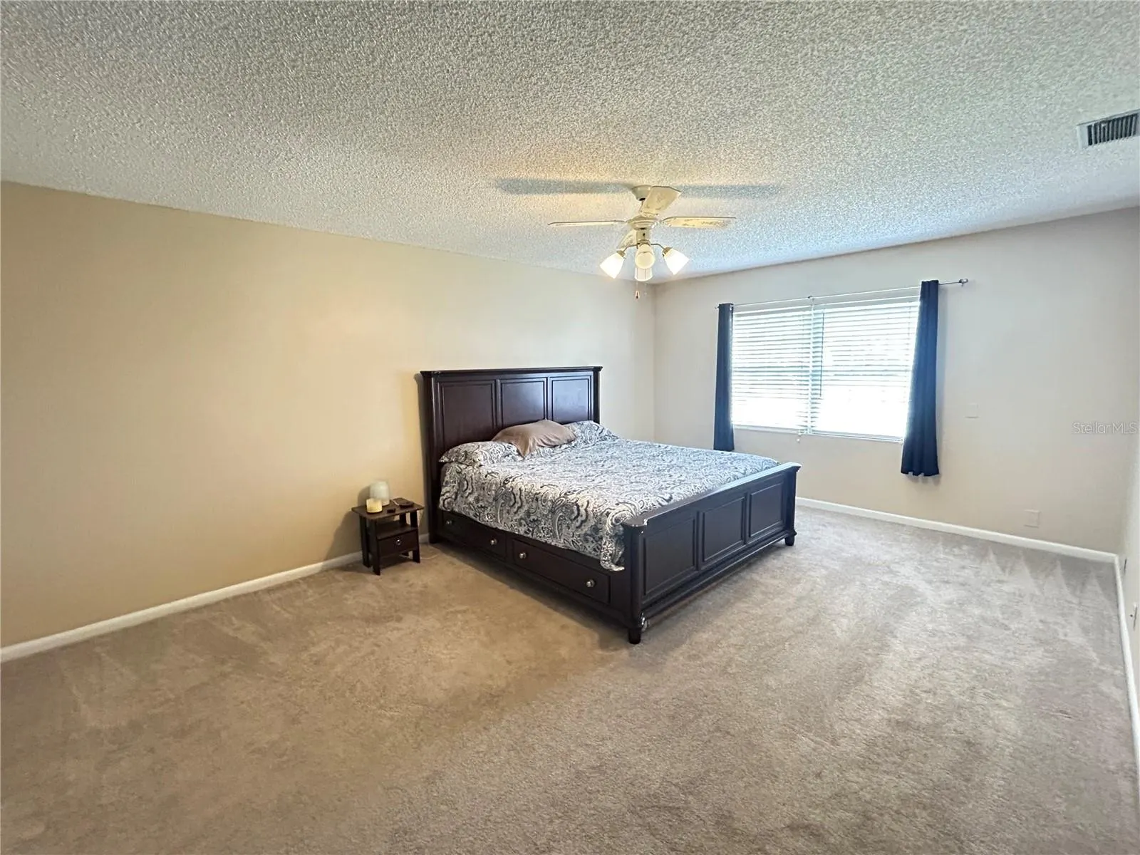 374 TROON CT