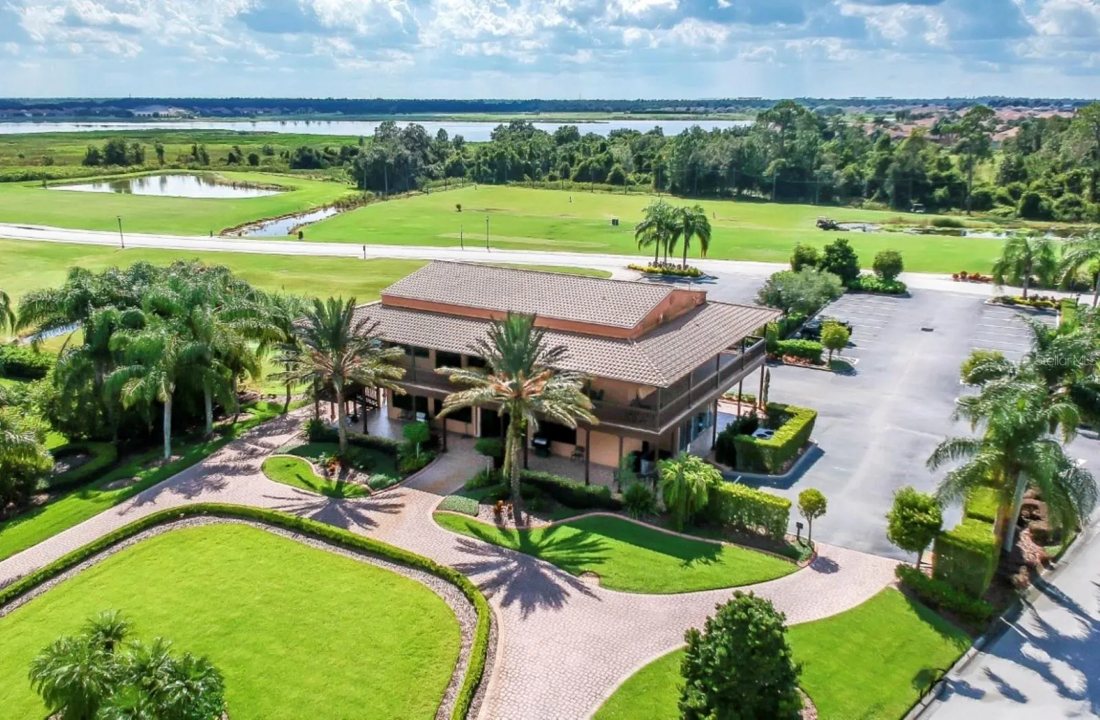 4111 MUIRFIELD LOOP