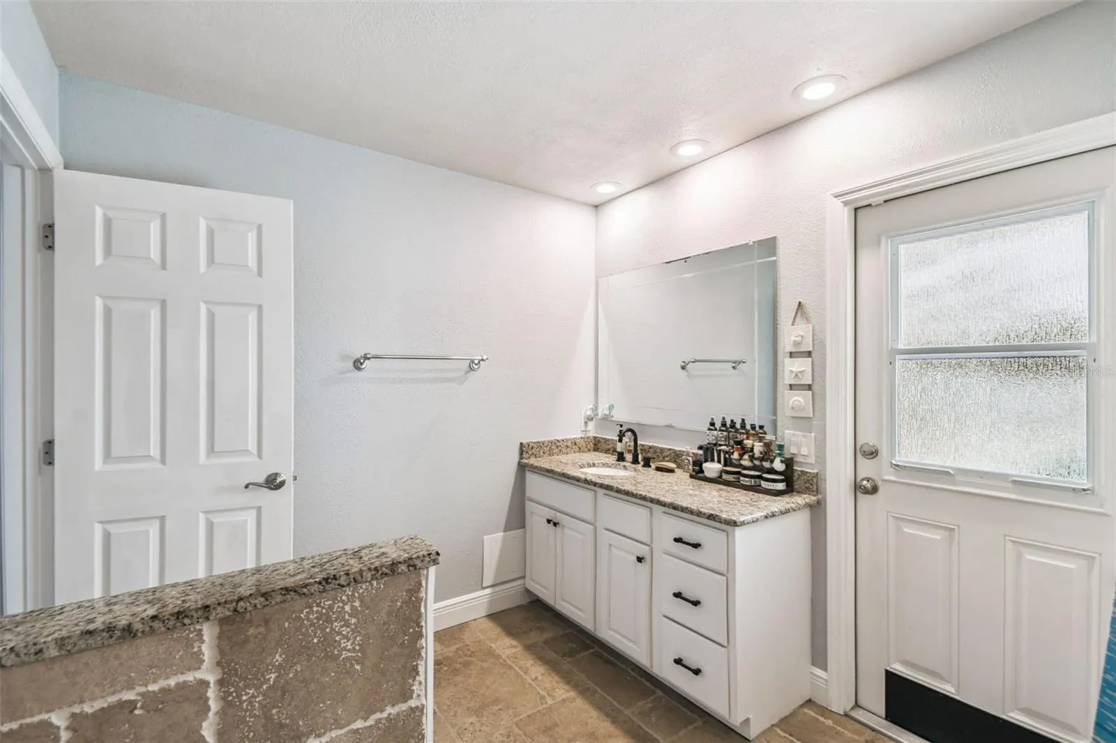 425 FLAGLER RD