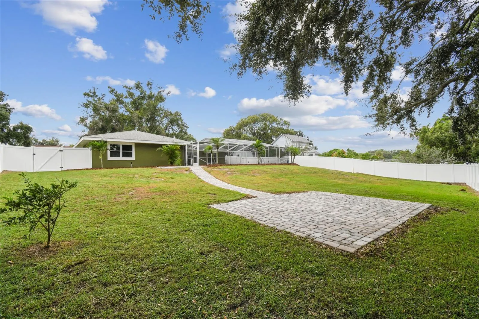 425 FLAGLER RD