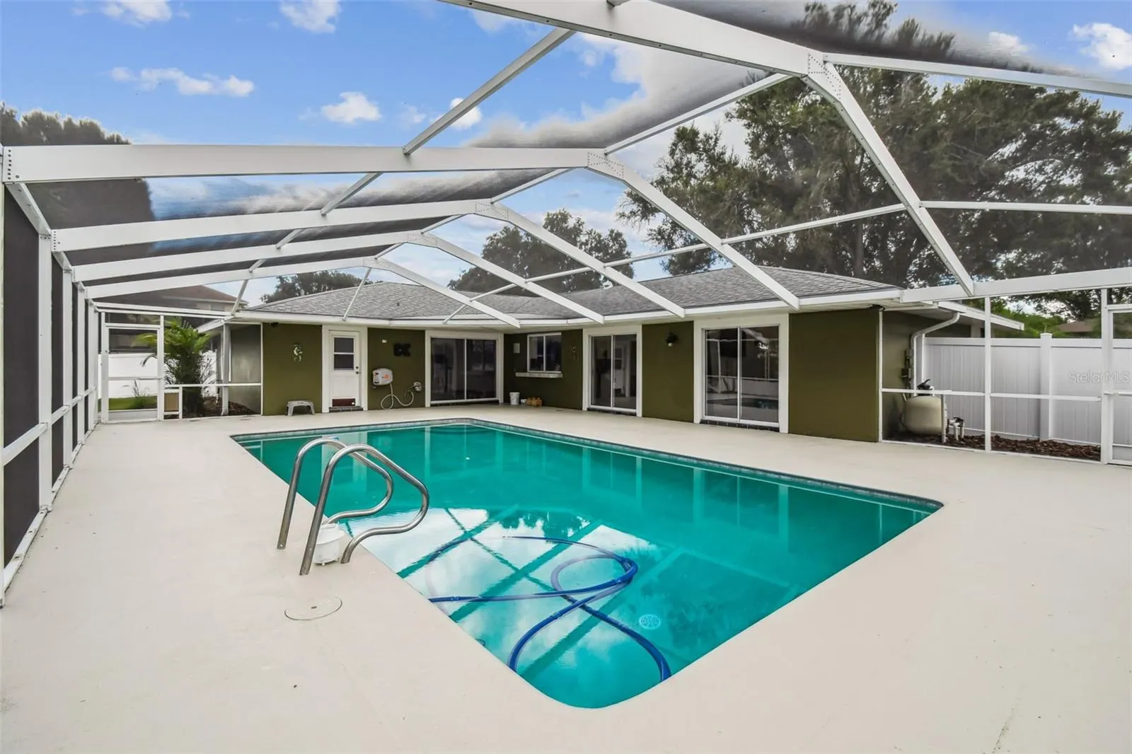 425 FLAGLER RD