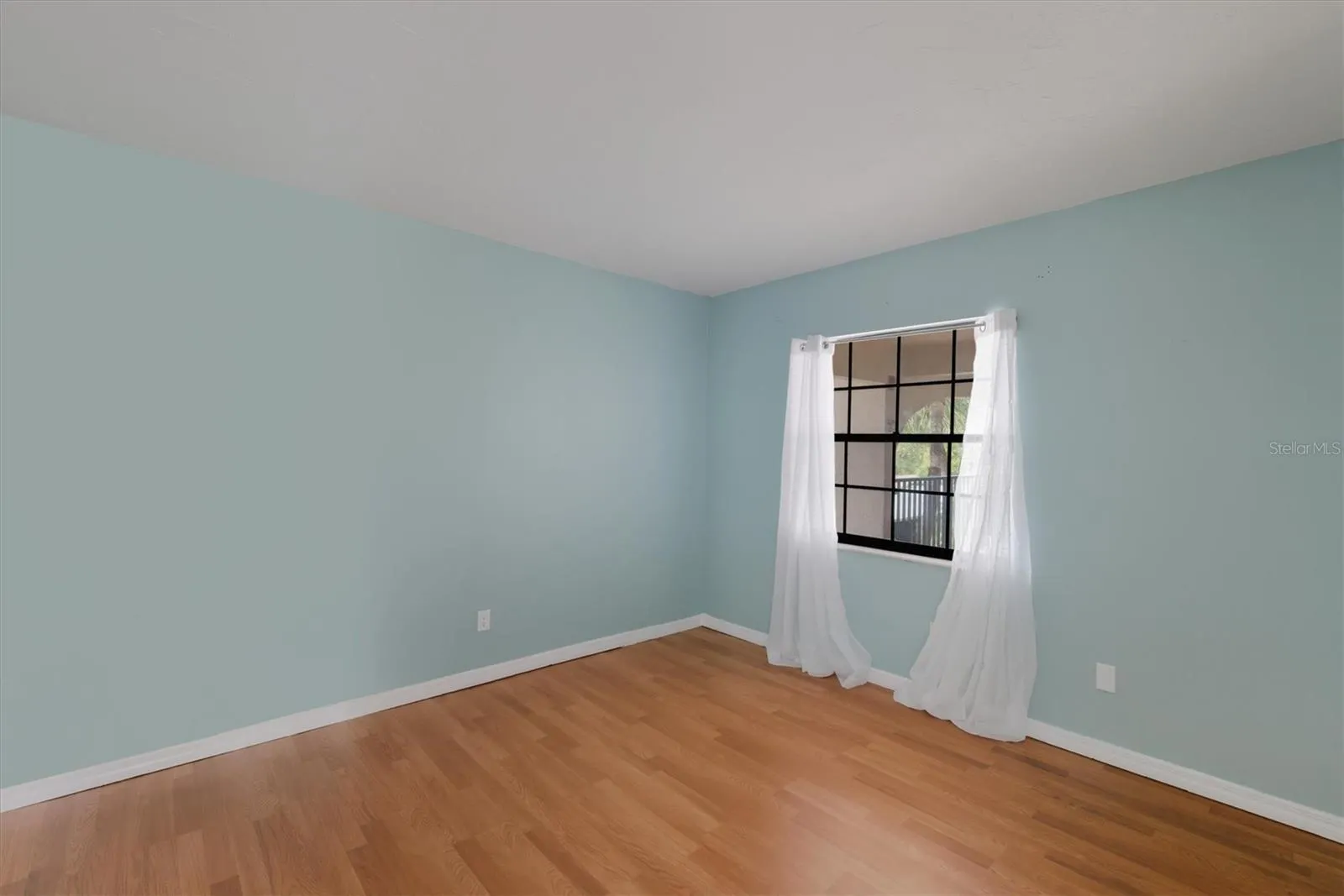 23465 HARBORVIEW RD #826, #826
