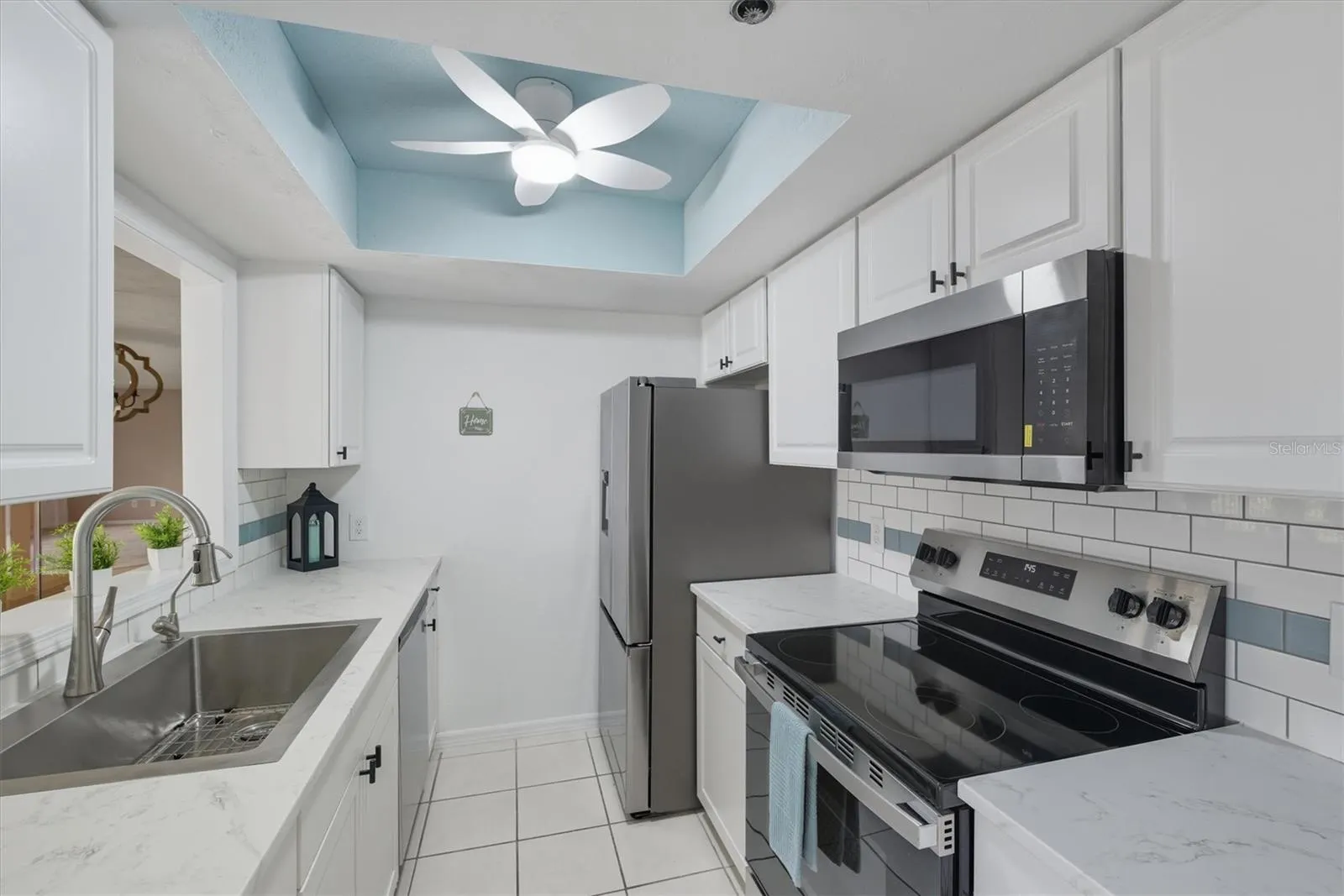 23465 HARBORVIEW RD #826, #826