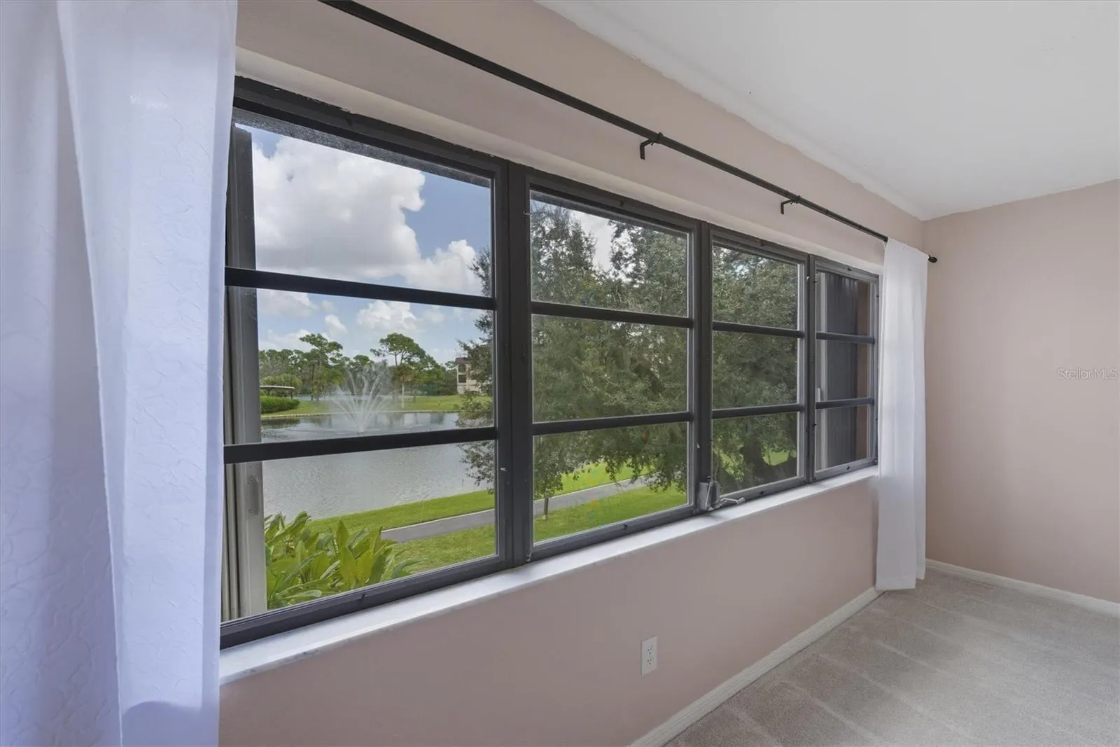 23465 HARBORVIEW RD #826, #826
