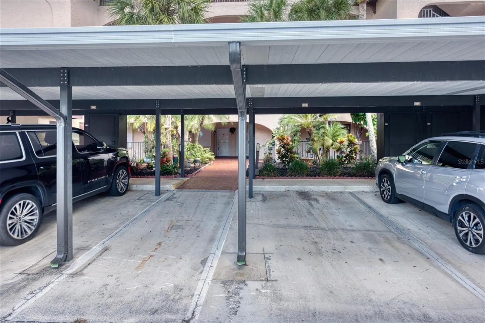 23465 HARBORVIEW RD #826, #826