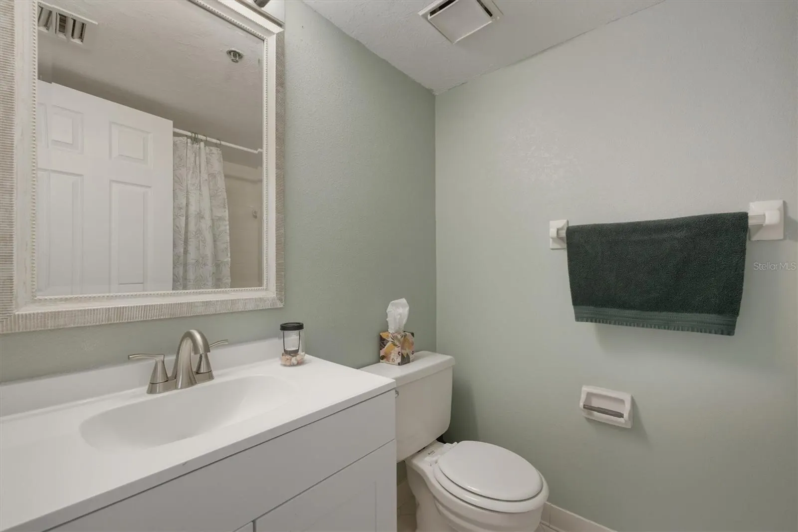 23465 HARBORVIEW RD #826, #826