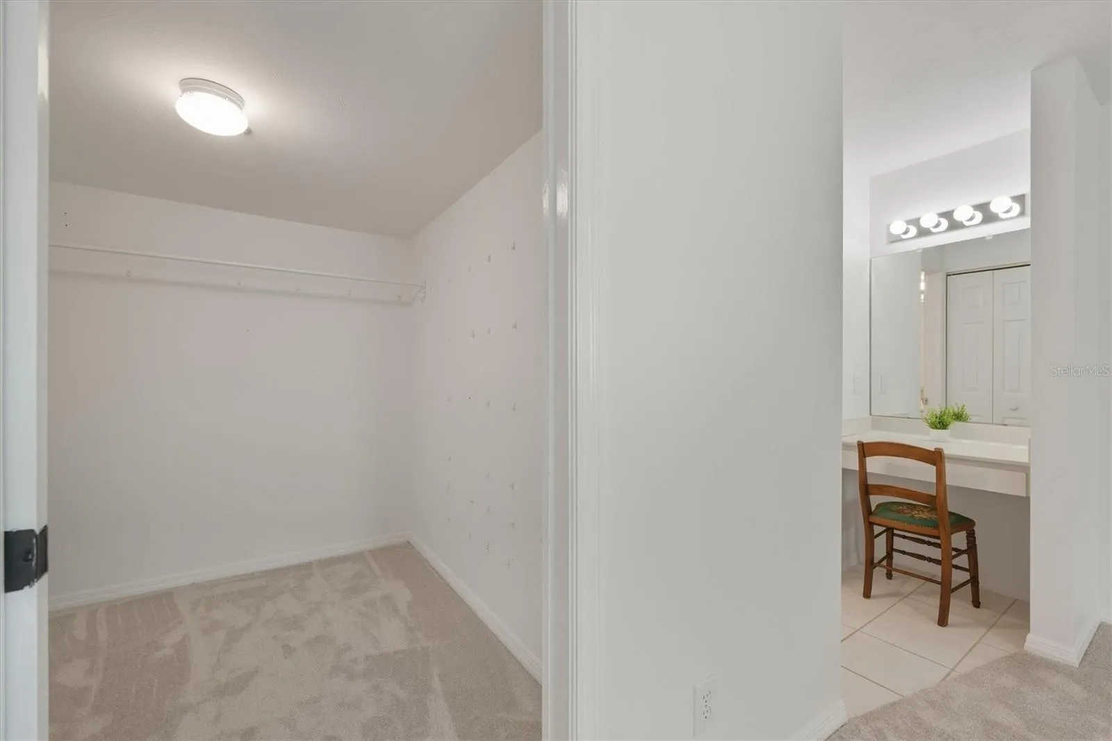 23465 HARBORVIEW RD #826, #826