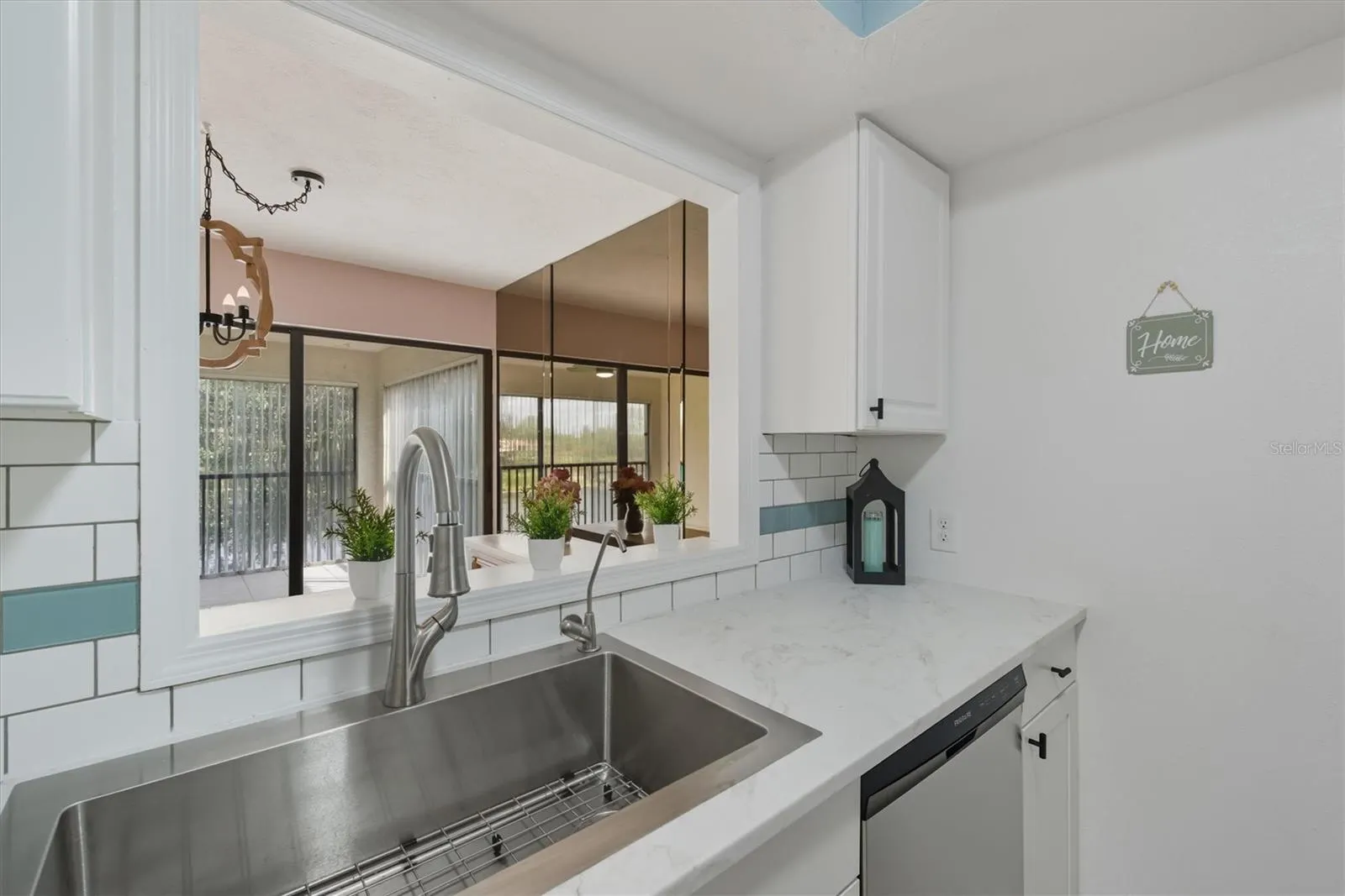 23465 HARBORVIEW RD #826, #826