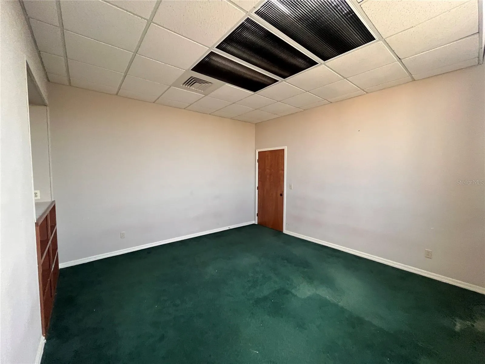 141 E CENTRAL AVE #300, #300
