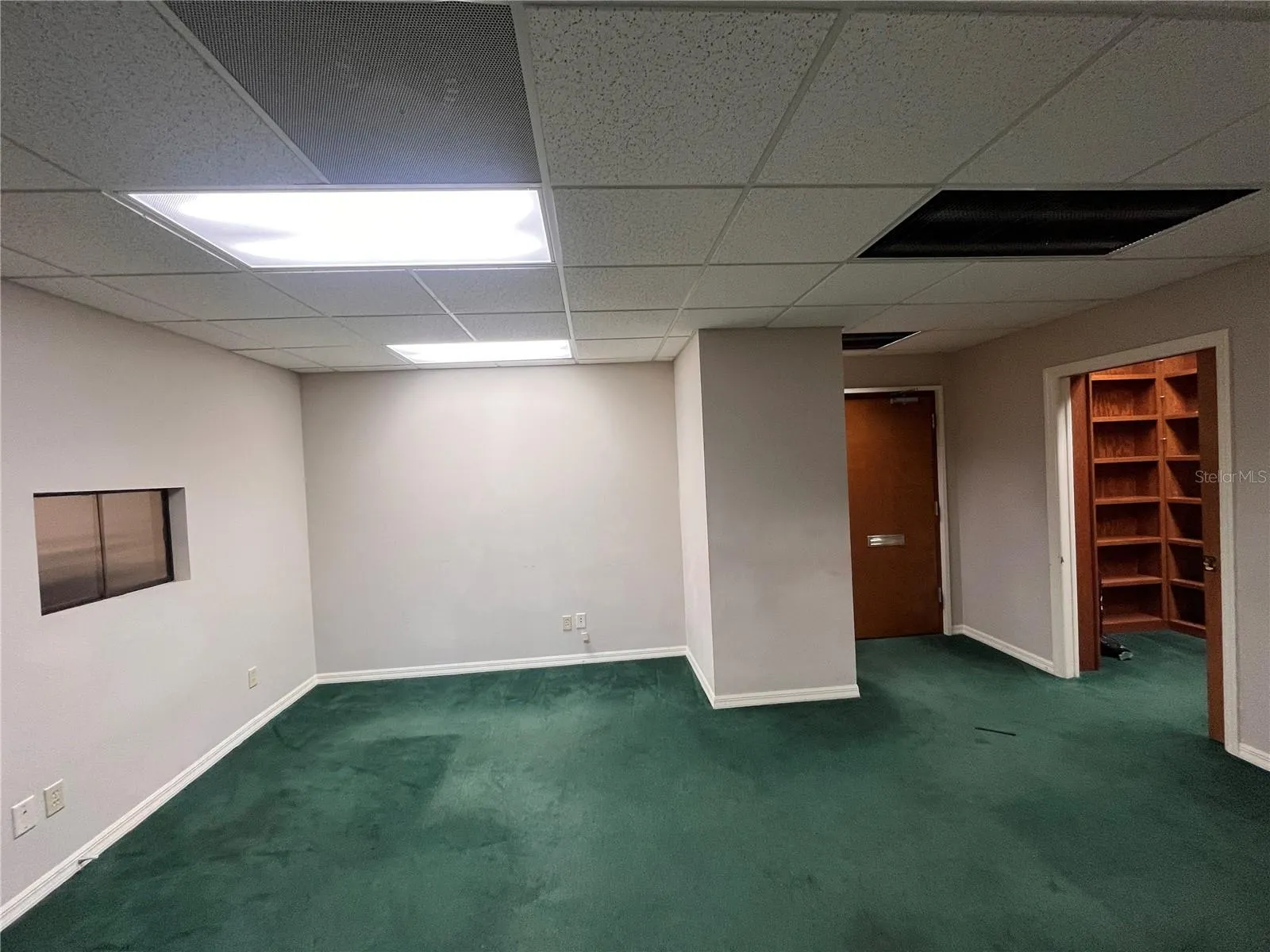 141 E CENTRAL AVE #300, #300