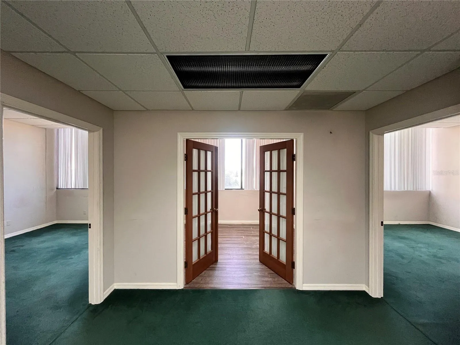 141 E CENTRAL AVE #300, #300