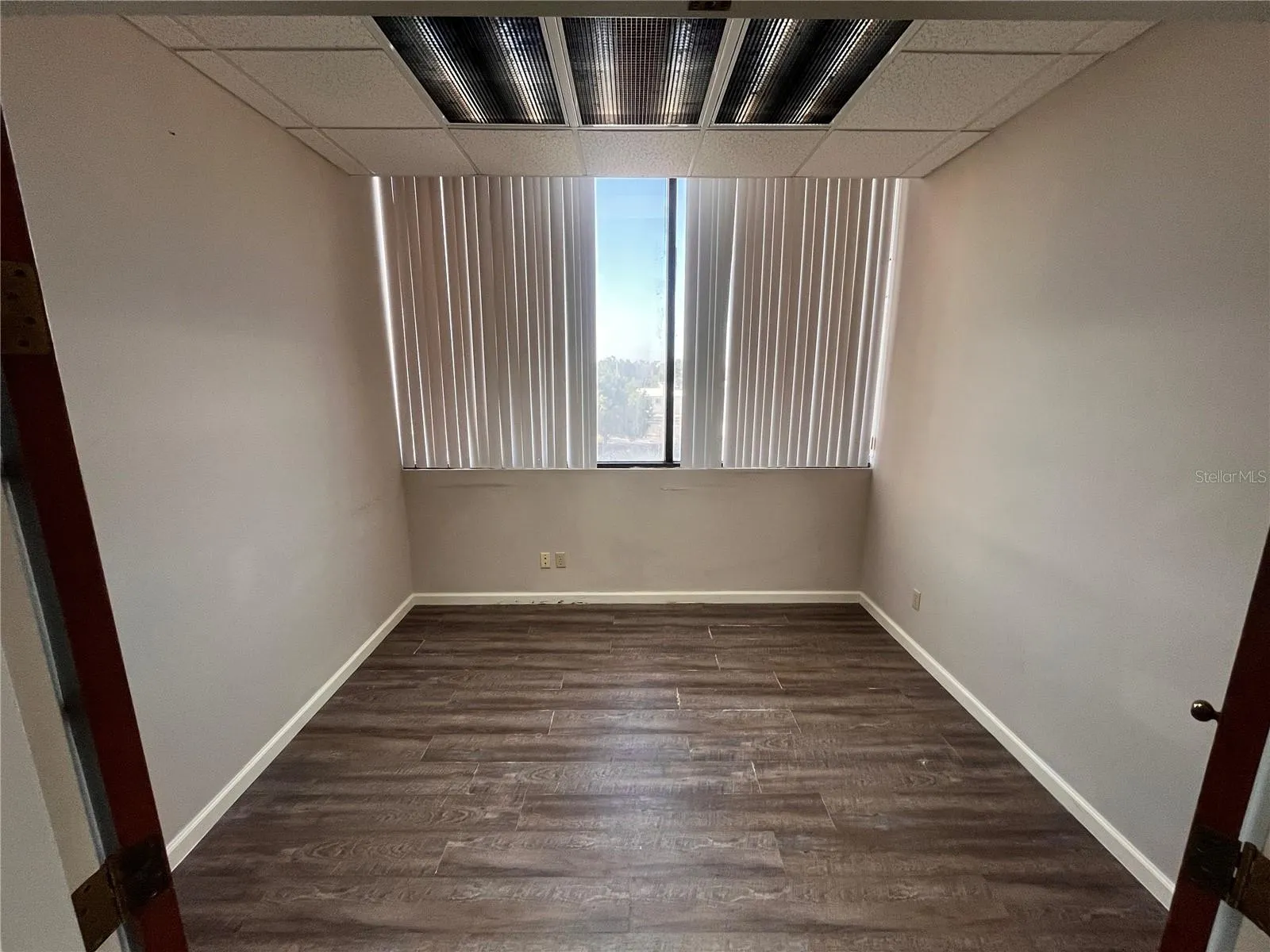 141 E CENTRAL AVE #300, #300