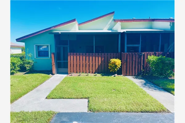 1732 W SANDERLING LN #1, #1