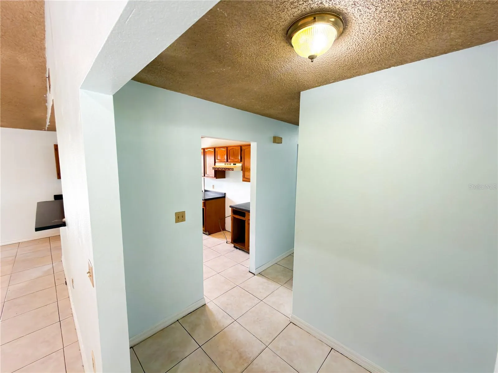 415 3RD ST W