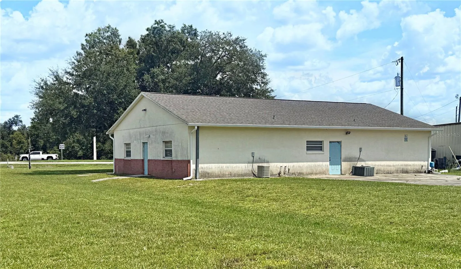 3389 SW HIGHWAY 17