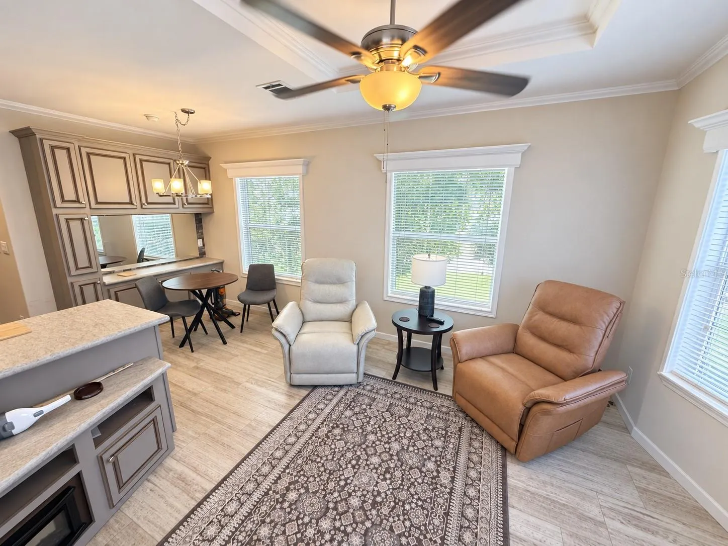 5049 SHORE LINE DR