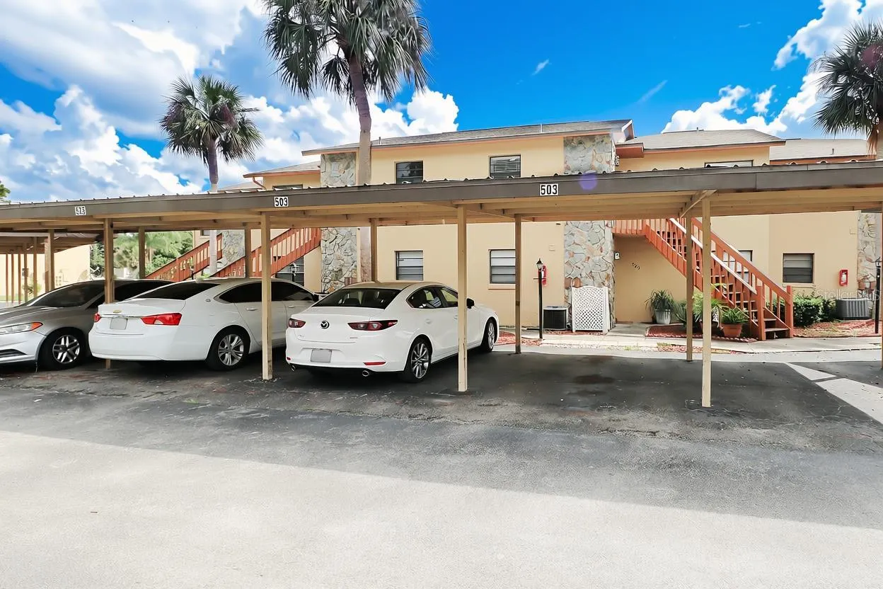 503 MANOR CIR