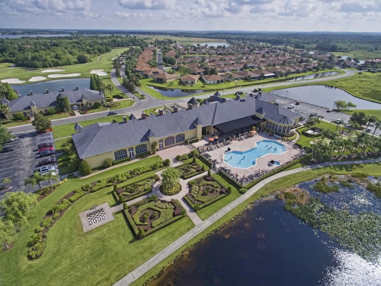 4497 STRATHMORE DR