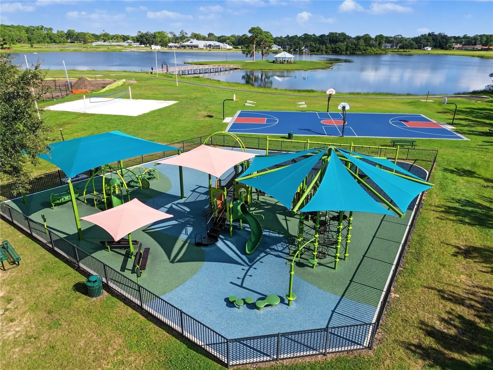 3621 EDGEWATER DR #207 #207