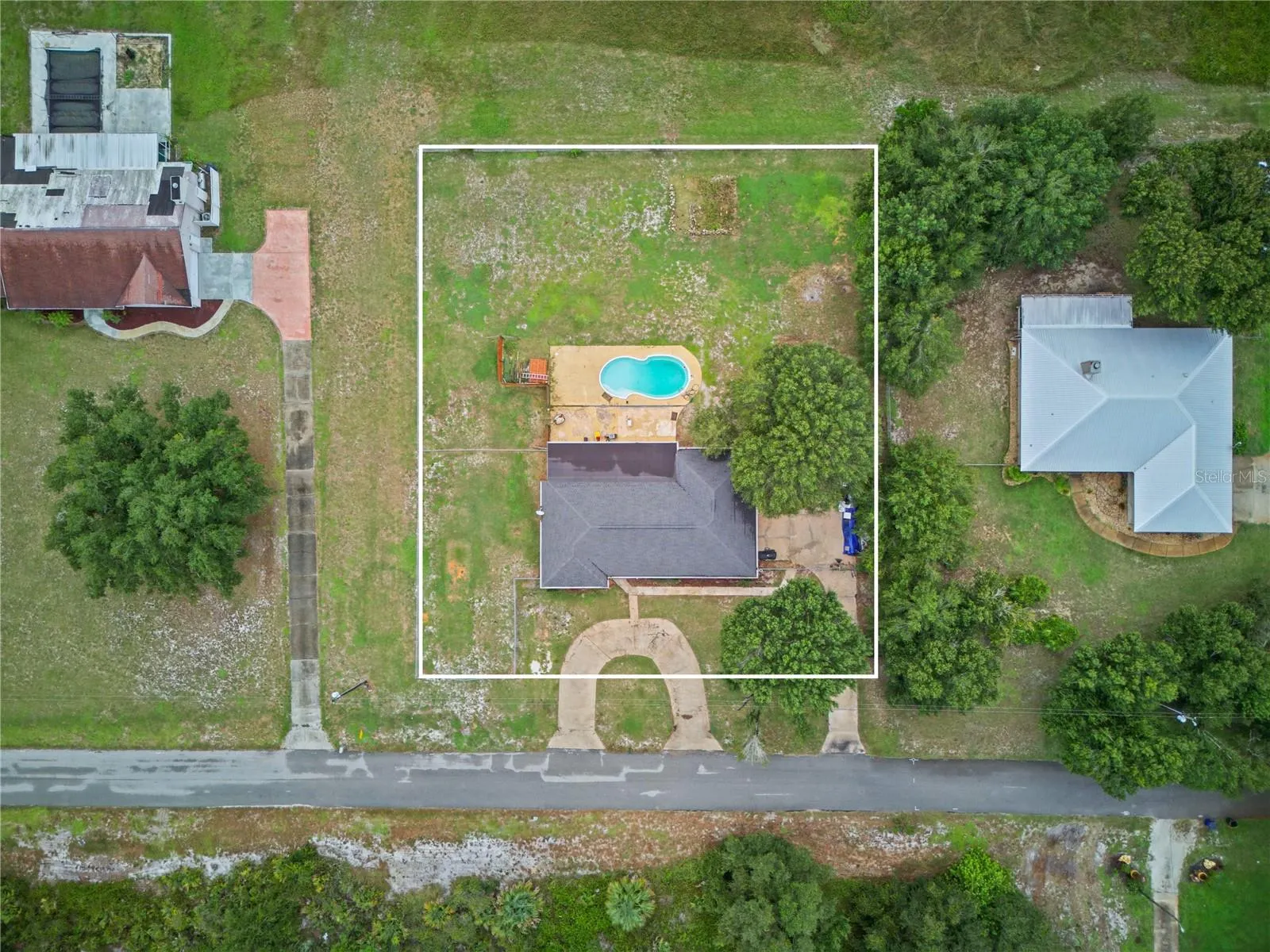 1815 KAREN BLVD