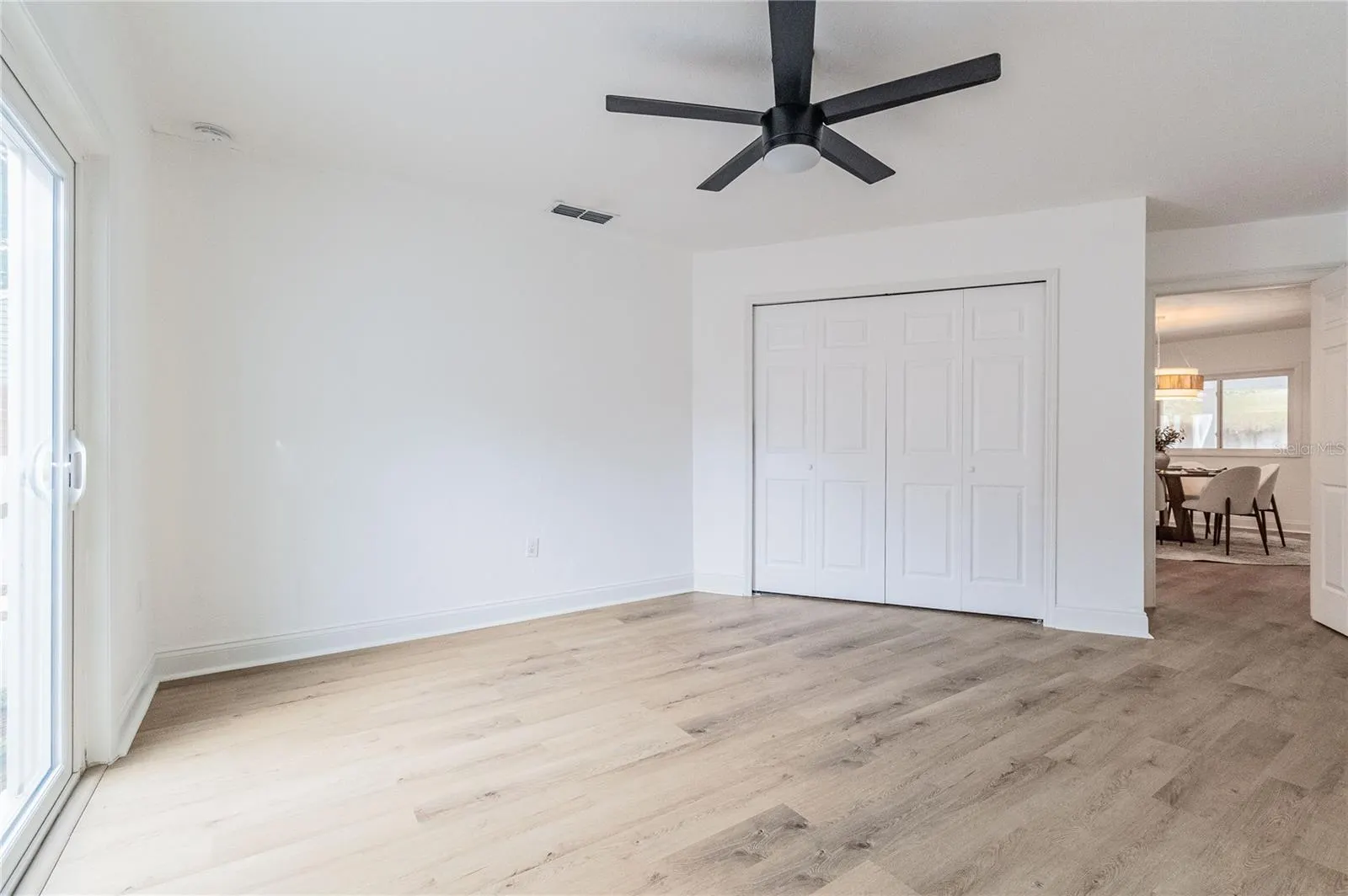 832 BROOKWOOD DR