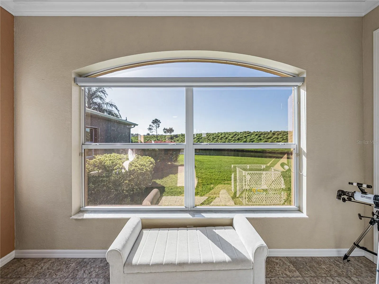 3834 LITCHFIELD LOOP