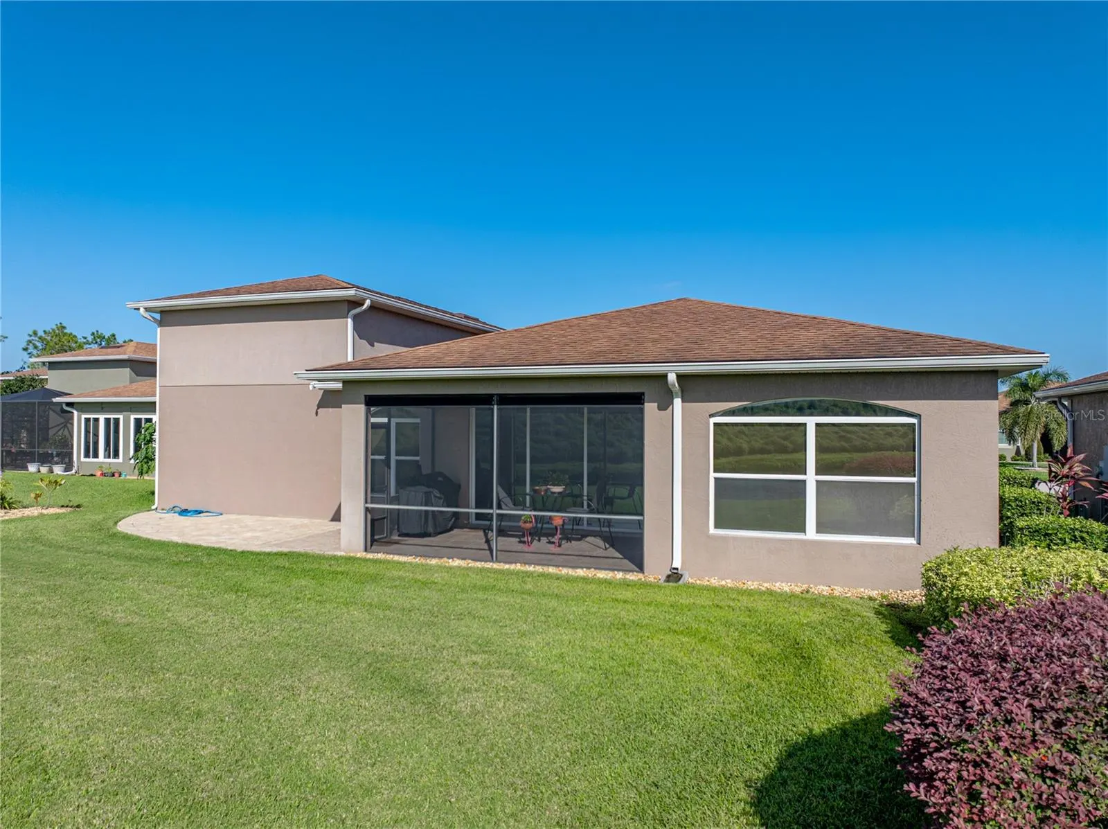 3834 LITCHFIELD LOOP