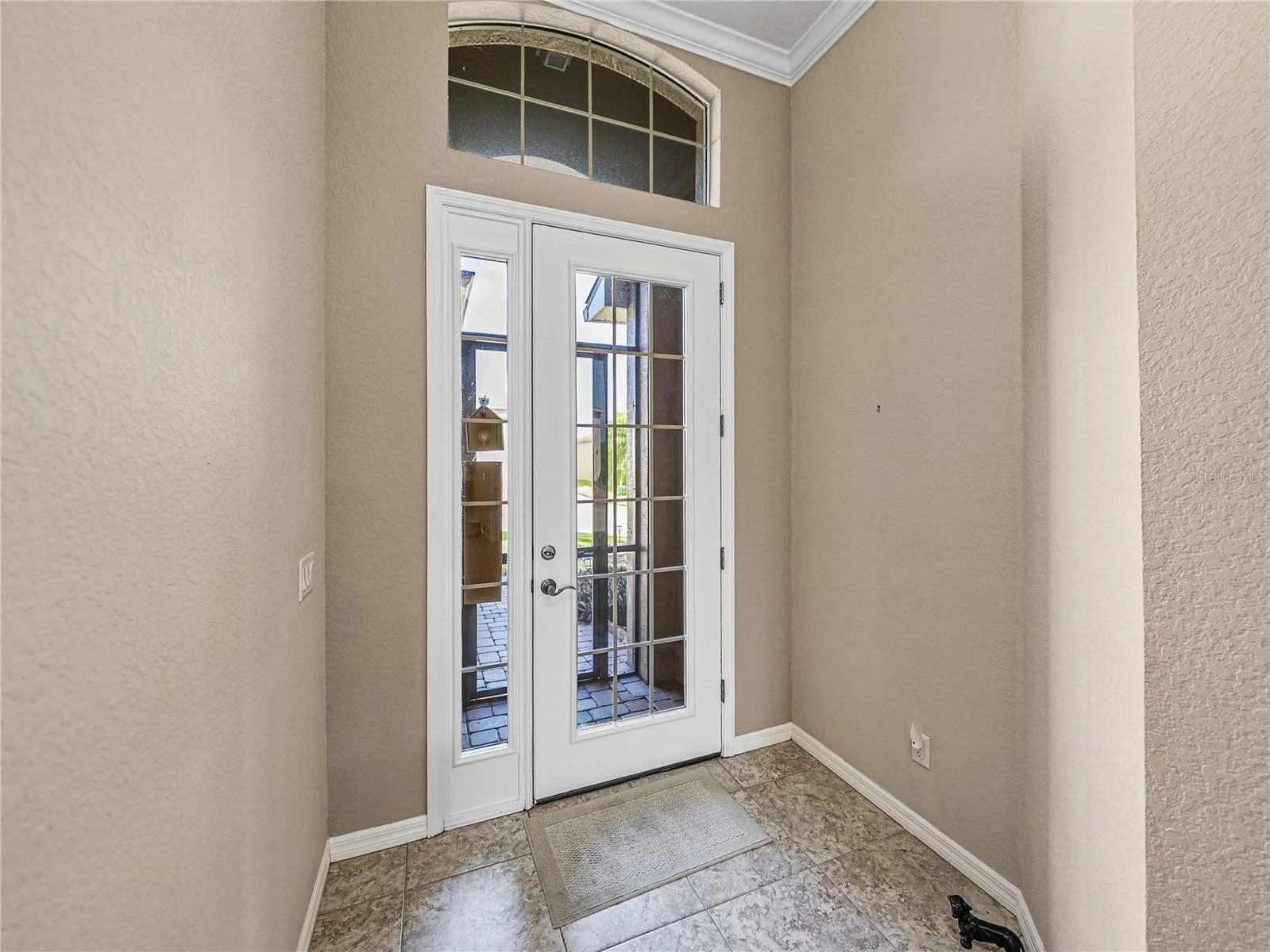 3834 LITCHFIELD LOOP