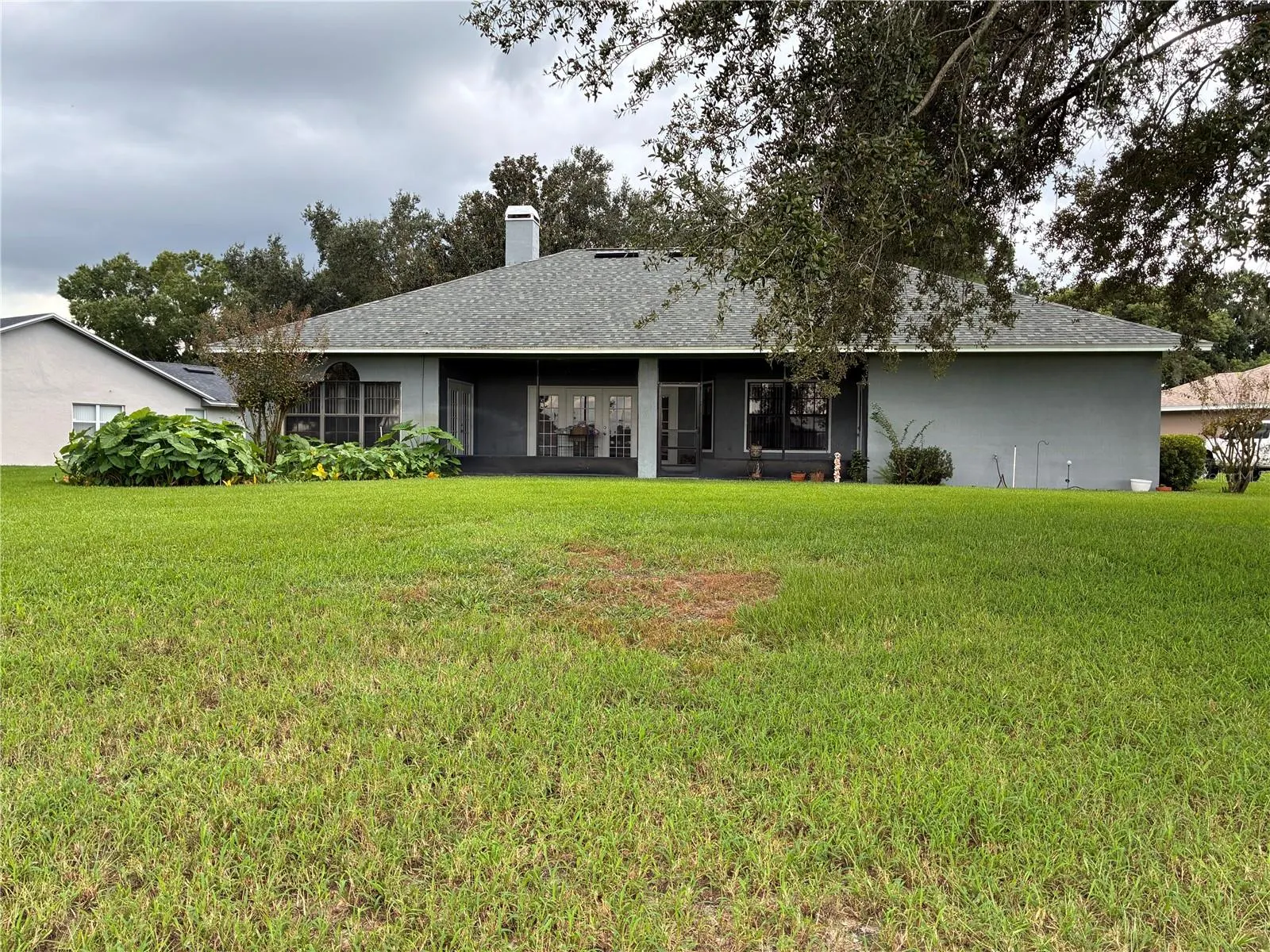 14 CRYSTAL WATERS DR