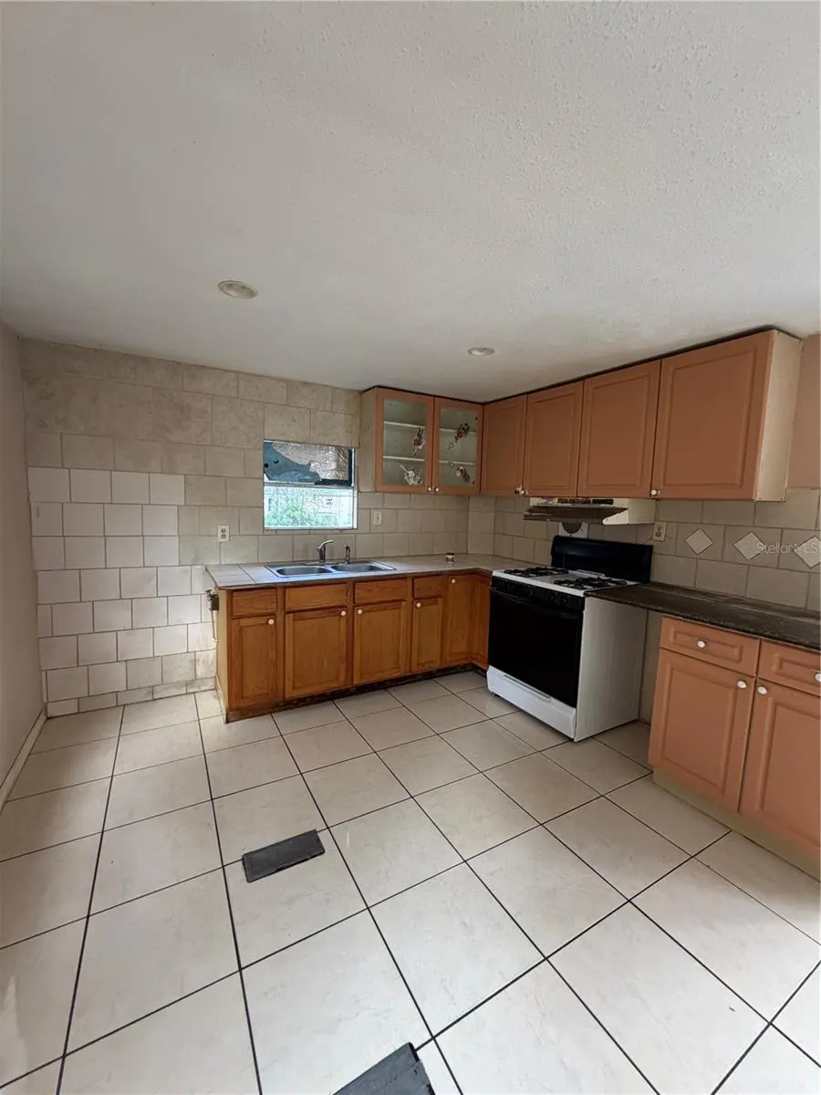 349 EARLENE RD