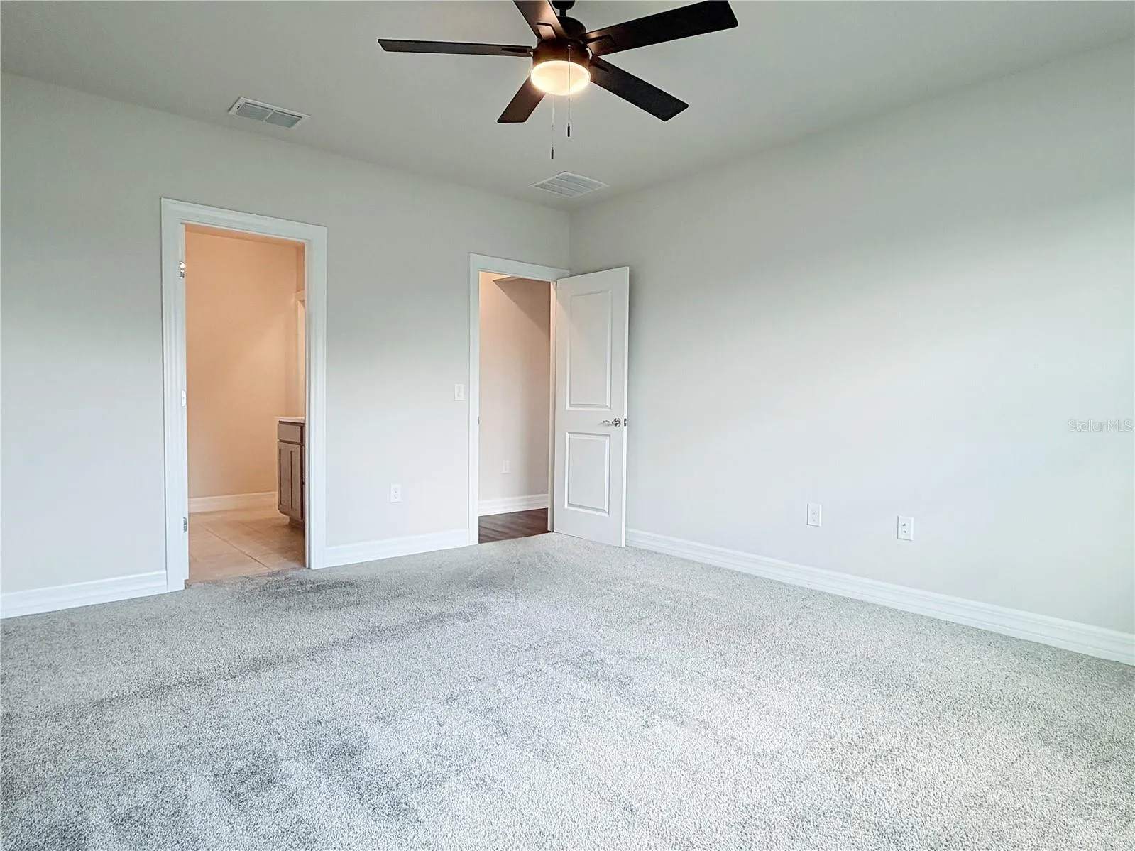 1079 MICHELANGELO LN