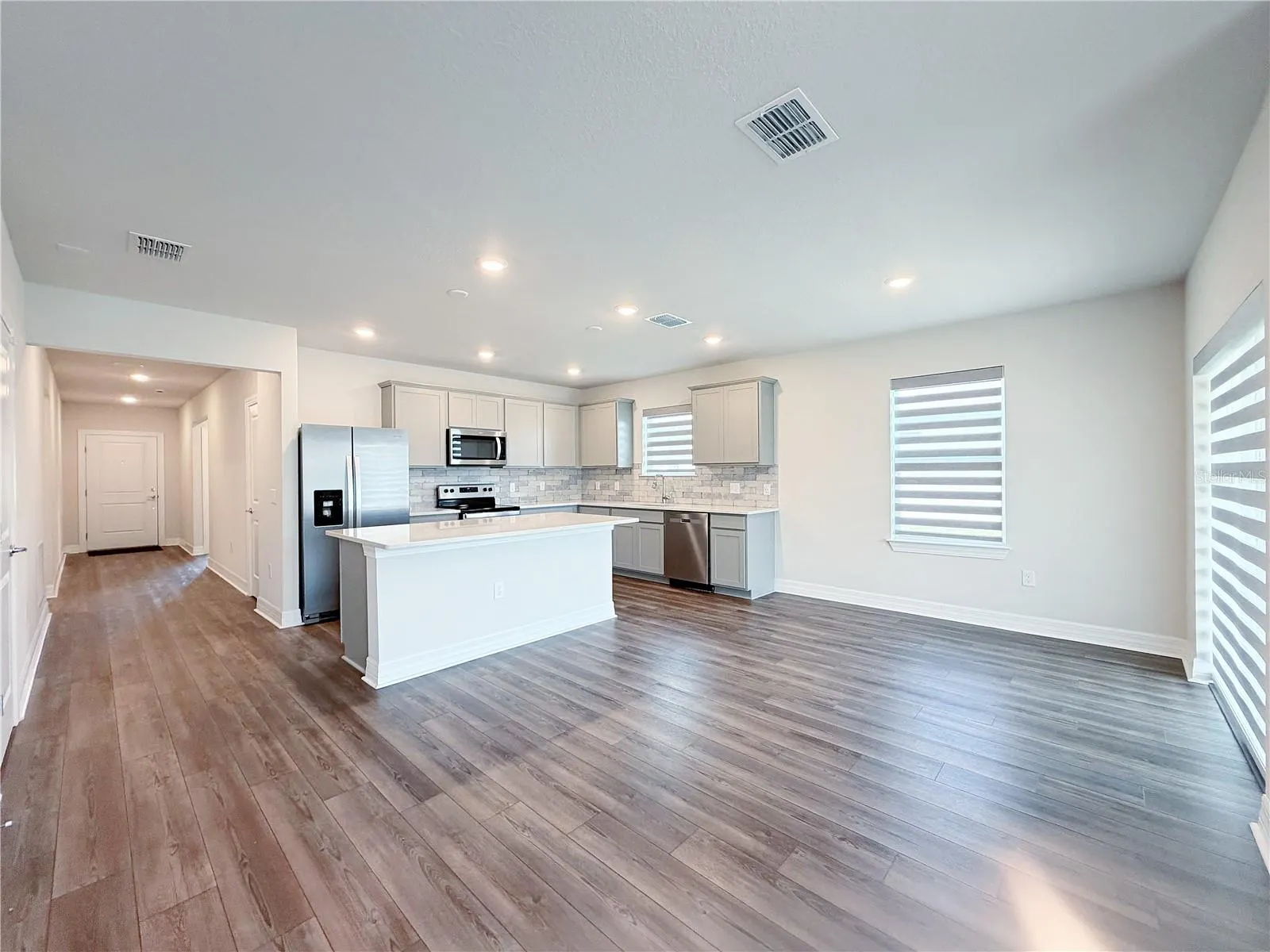 1079 MICHELANGELO LN