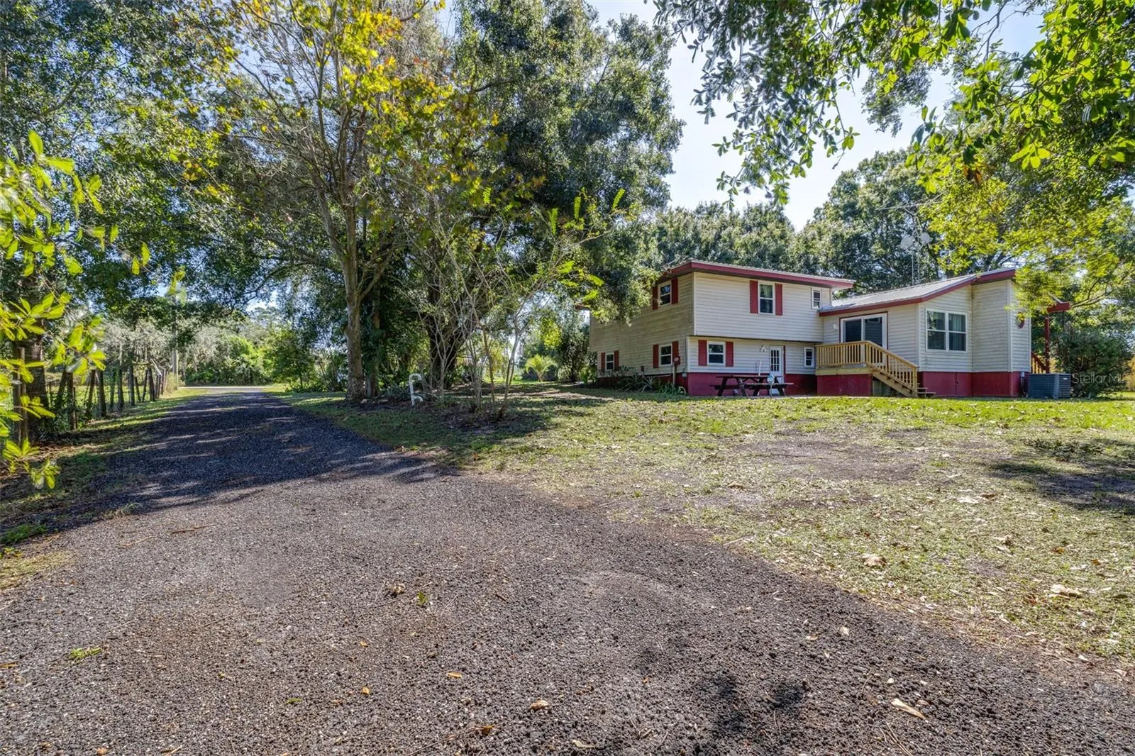 2957 N TIVOLI RD