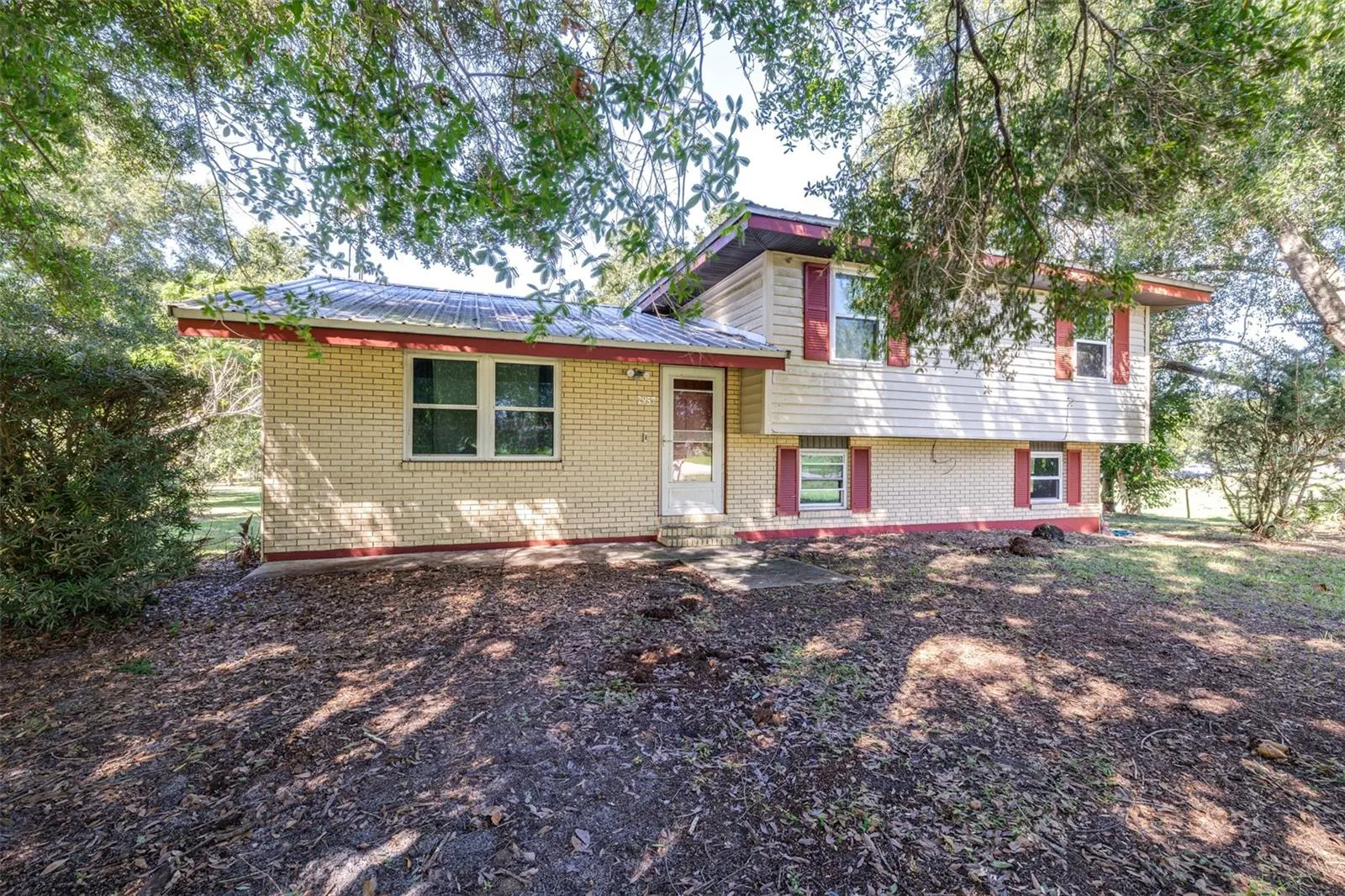 2957 N TIVOLI RD