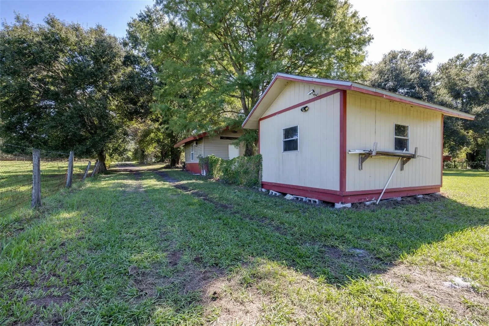 2957 N TIVOLI RD